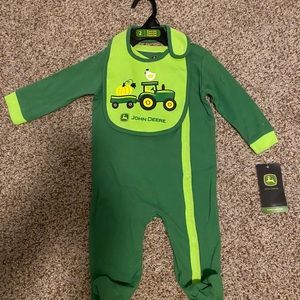 NEW John Deere Baby 2 Piece Footies and Bib